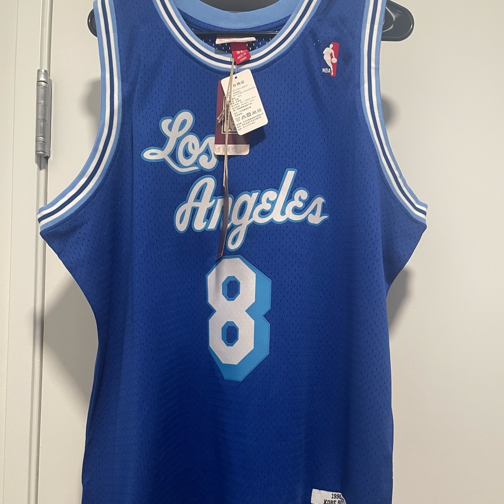Los Angeles Lakers Jersey Kobe Bryant NBA XL Mitchell and Ness 1997-98
